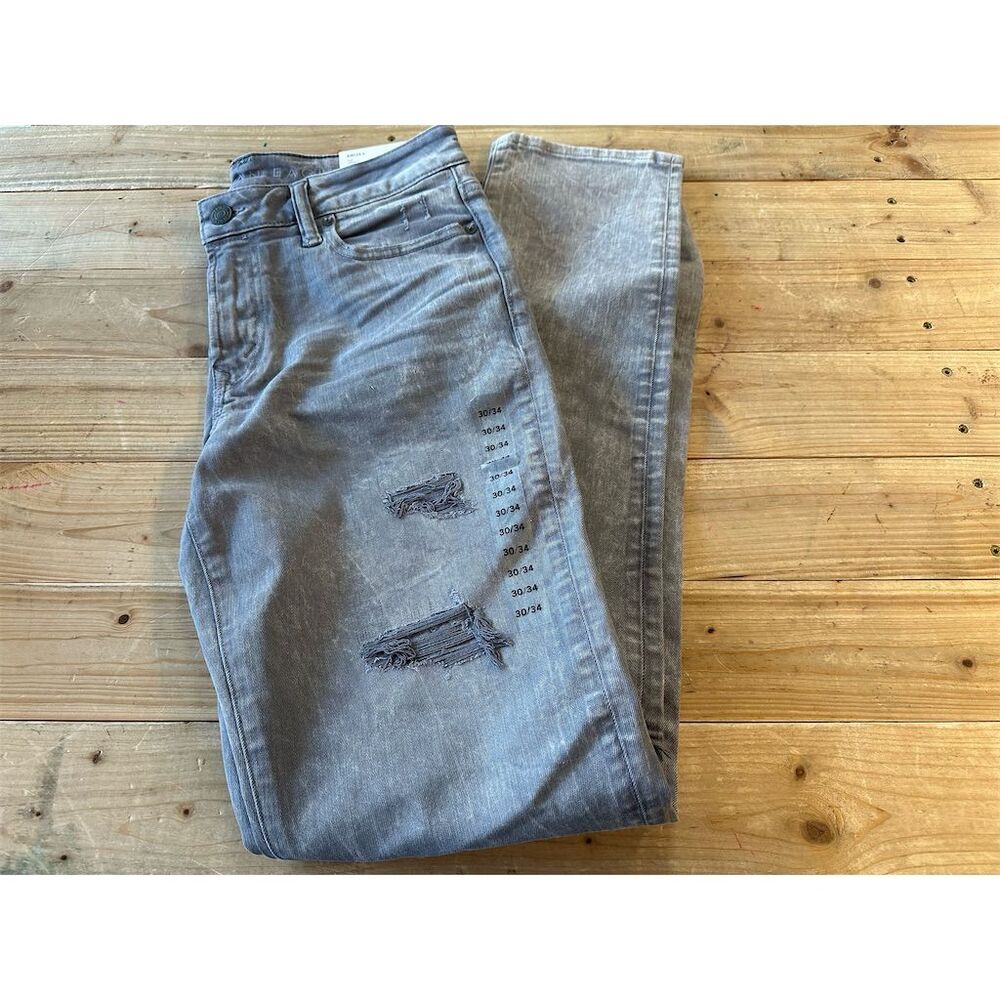 NWT American Eagle Men's Slim Gray Distressed Jeans Size 30x34 Airflex